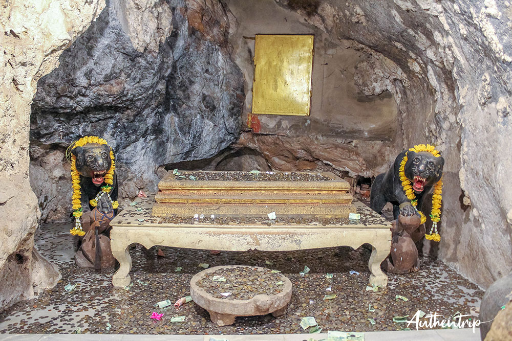 krabi tiger cave temple