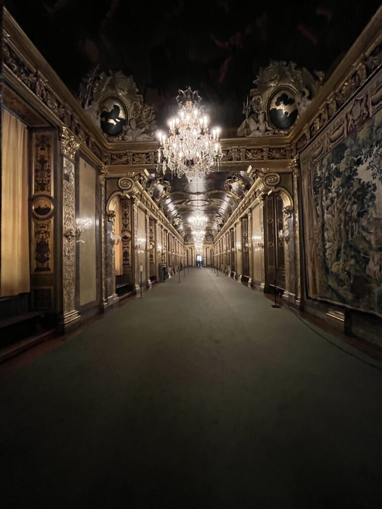 city trip stockholm palais royal