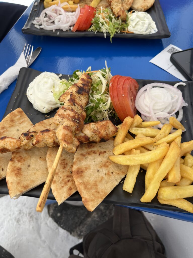 sakis souvlaki mykonos