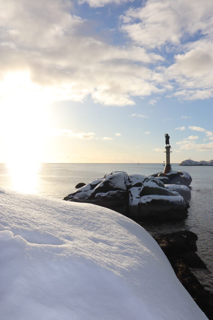 lofoten vue randonnée svinoya