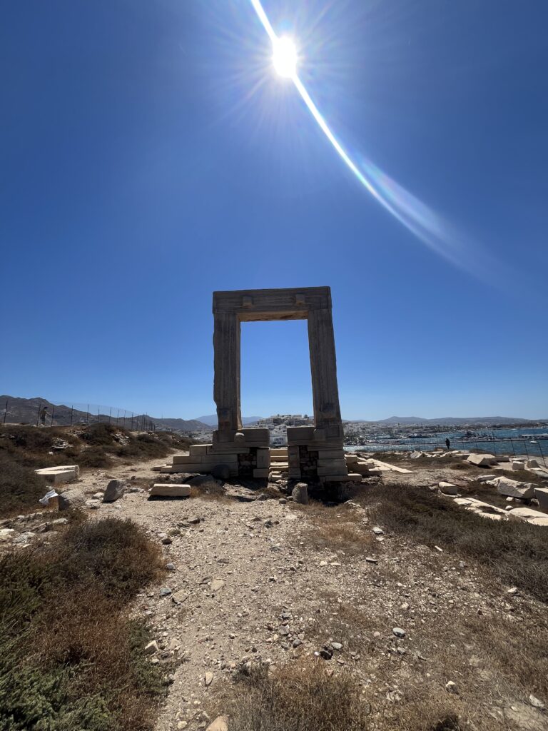 visite portara naxos