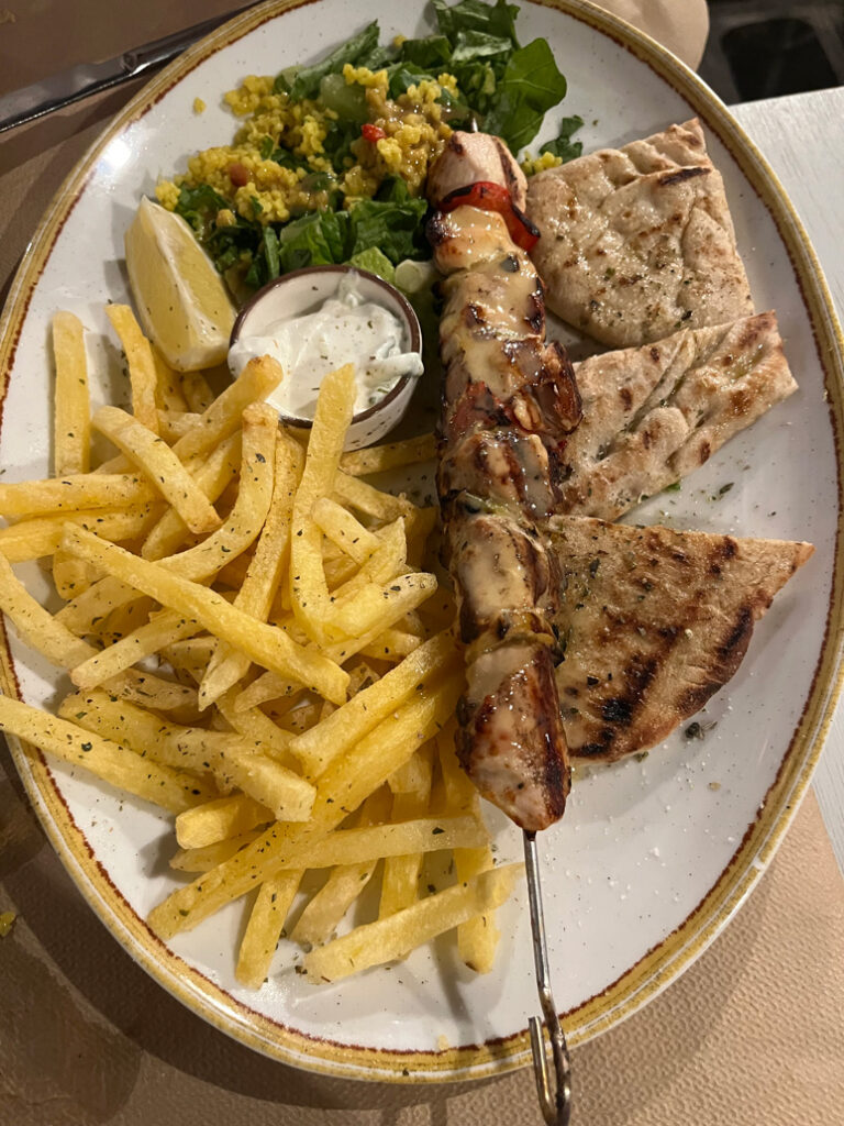 souvlaki naxos taverna