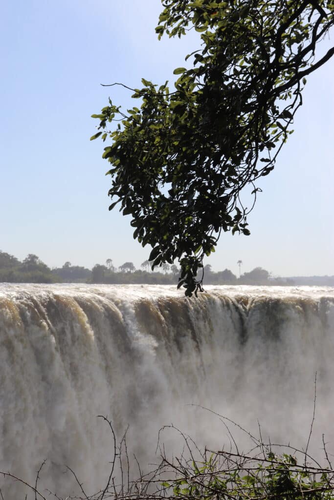 chutes victoria zimbabwe