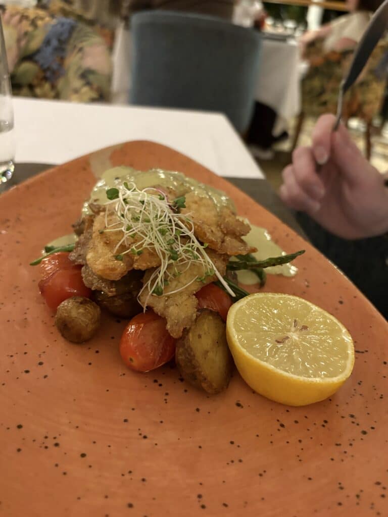 pioneers lodge restaurant